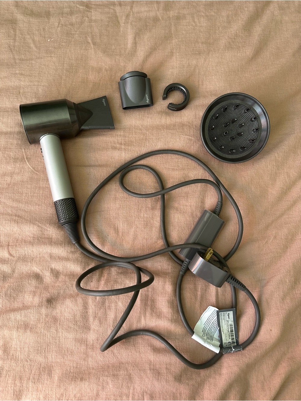 Dyson Supersonic hairdryer & accessories